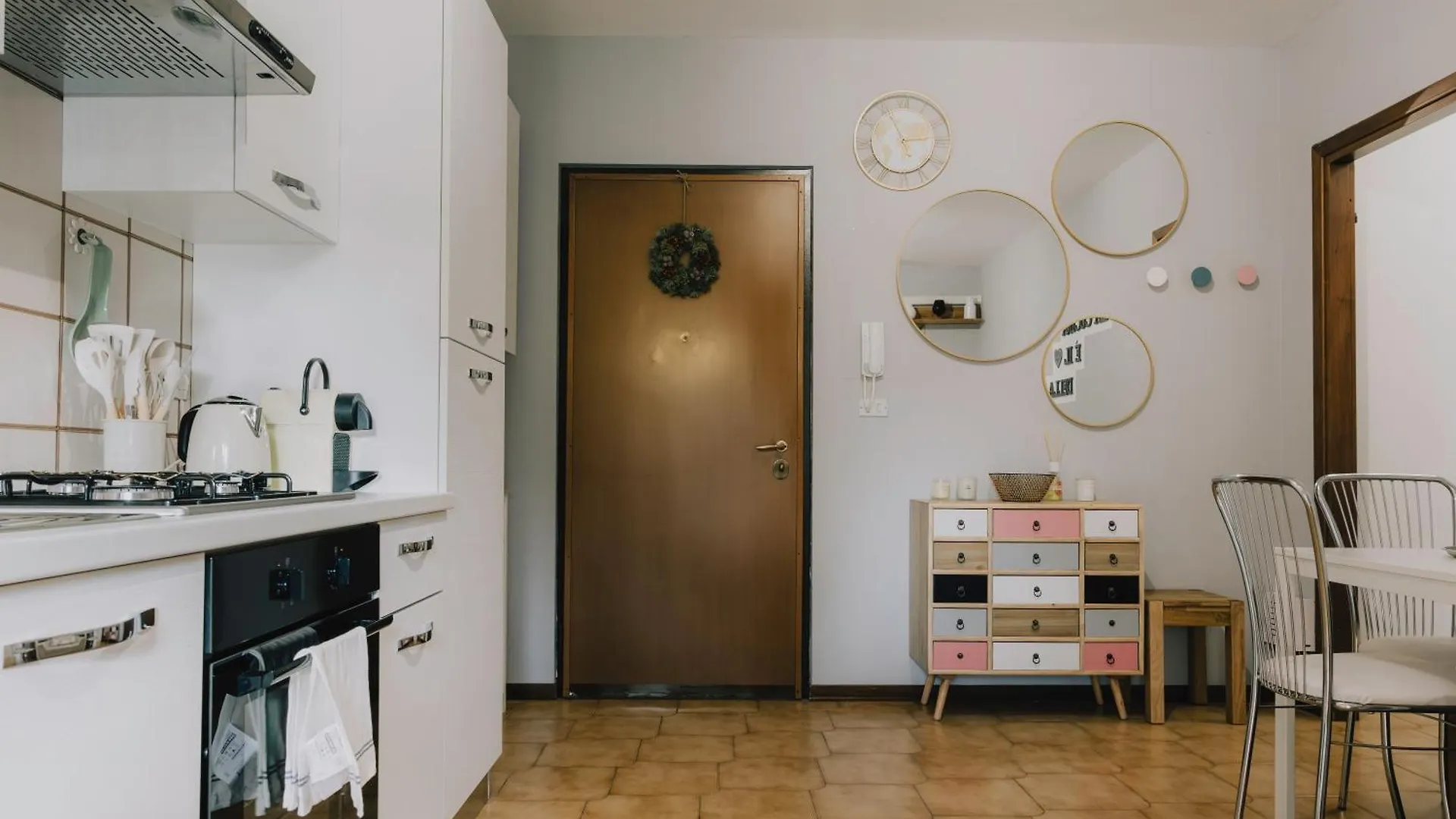 La Serra Apartment With Balcony Verona Italy
