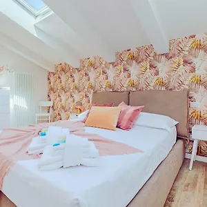 Appartamento Natural Chic - 15 Min Dall'arena & Garage, Verona