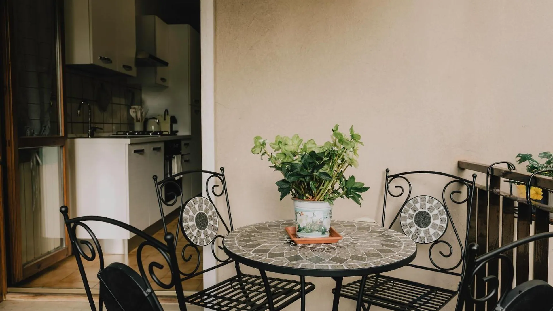 La Serra Apartment With Balcony Verona
